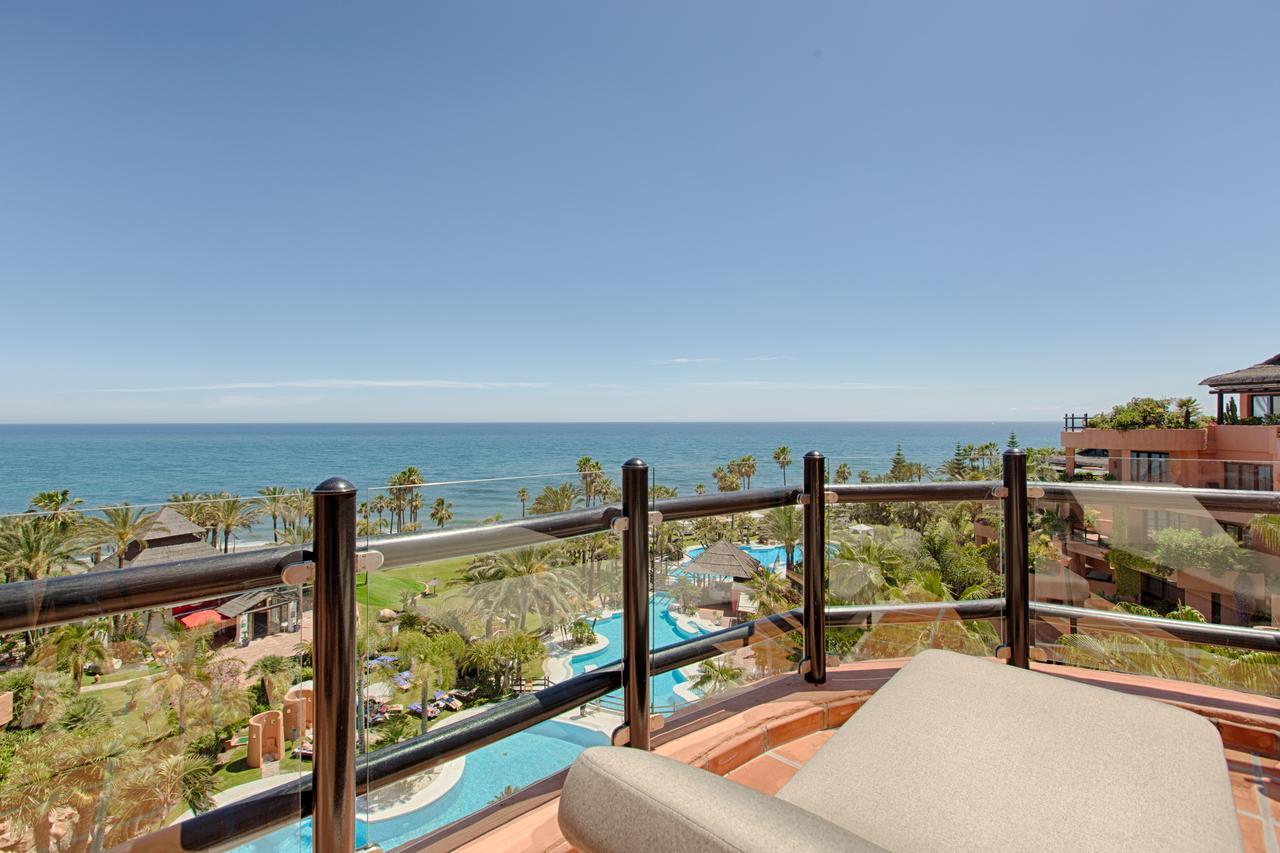 Bahia Beach Apartments Estepona Eksteriør billede
