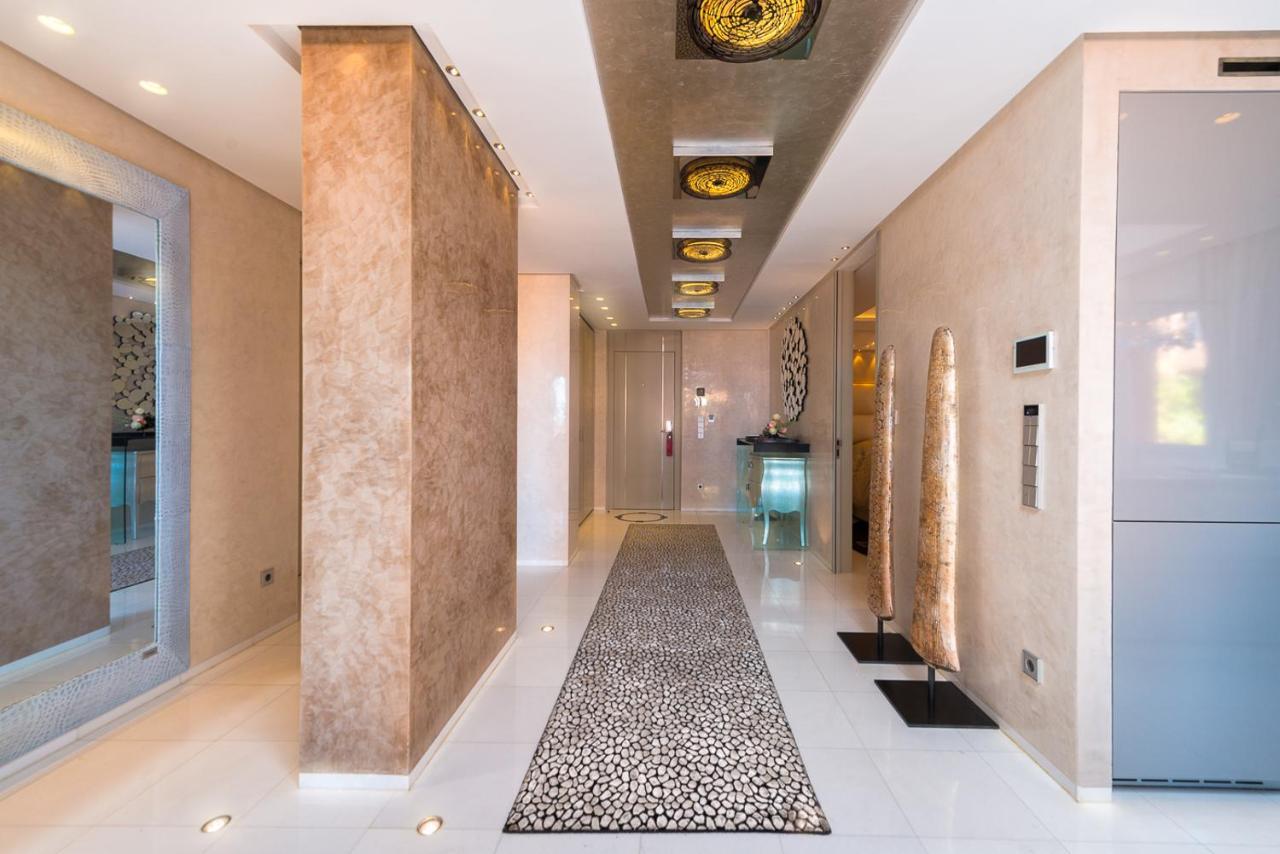 Bahia Beach Apartments Estepona Eksteriør billede